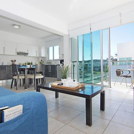 Amber - Coralli Beachfront Apartment Protaras Bagian luar foto